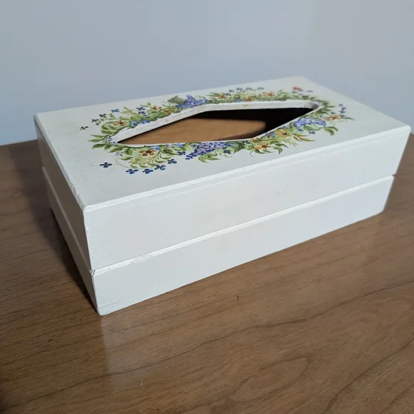 Vintage Wooden Hand-painted Tissue Box with Drawer. - Picture 3 of 5